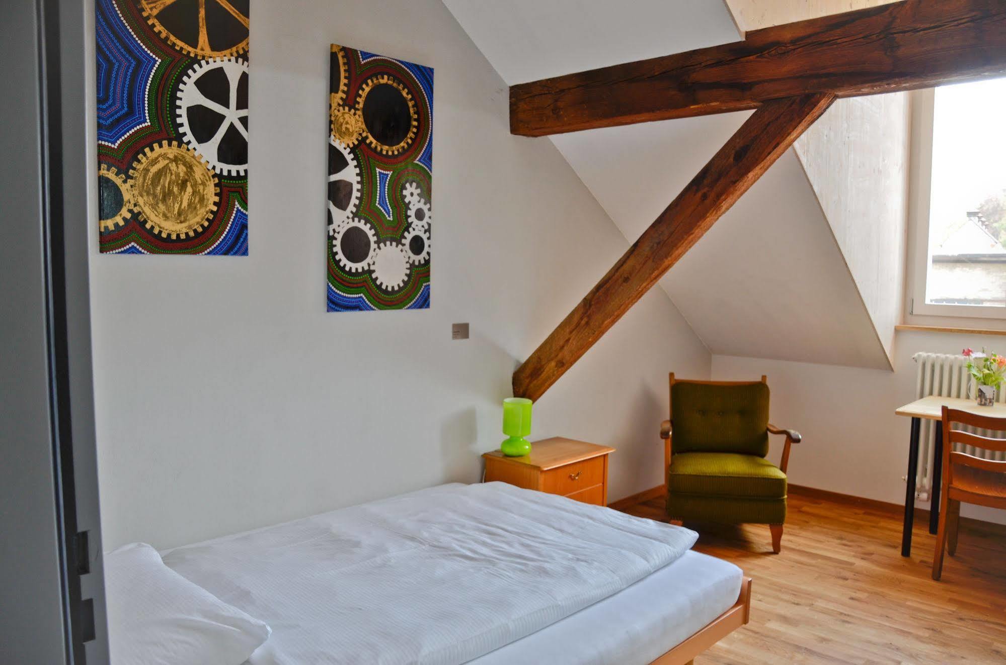 Depot 195 - Hostel Winterthur Bagian luar foto