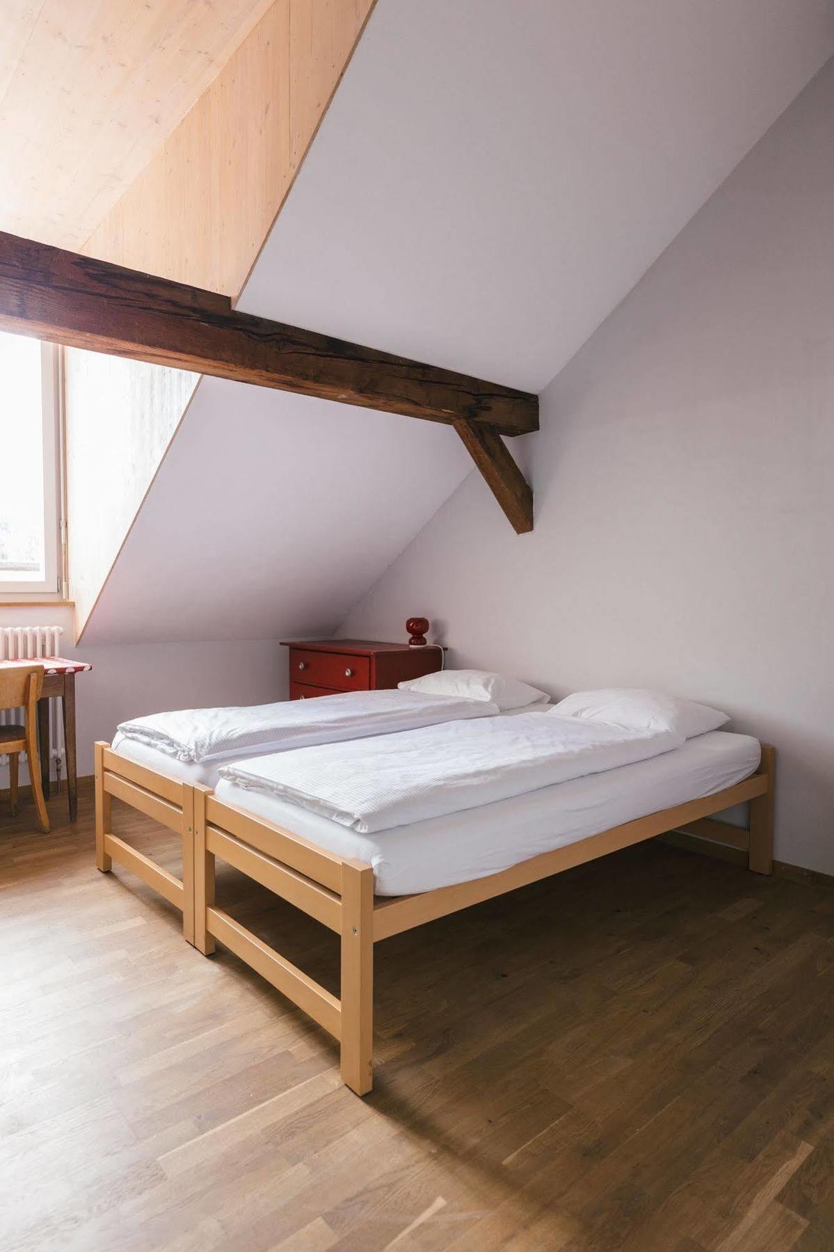 Depot 195 - Hostel Winterthur Bagian luar foto