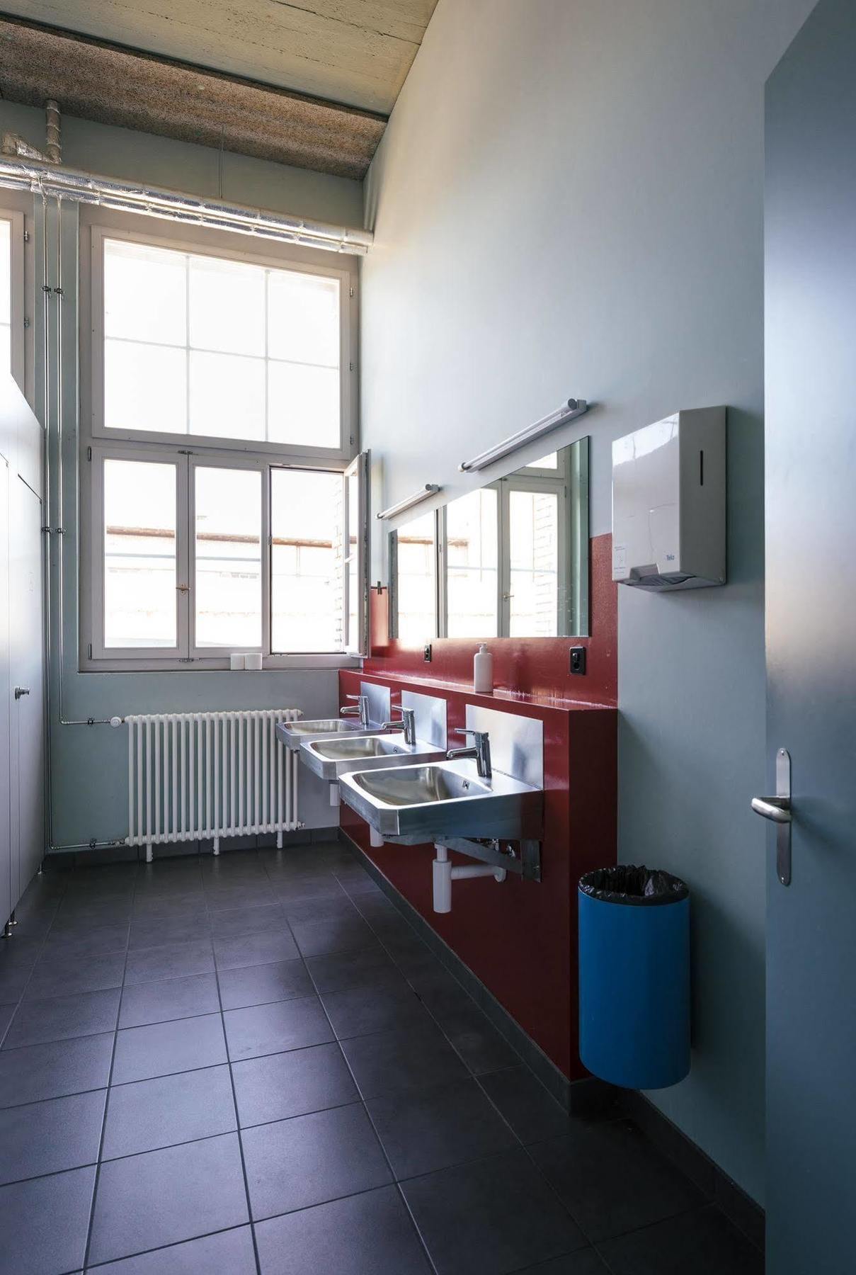 Depot 195 - Hostel Winterthur Bagian luar foto