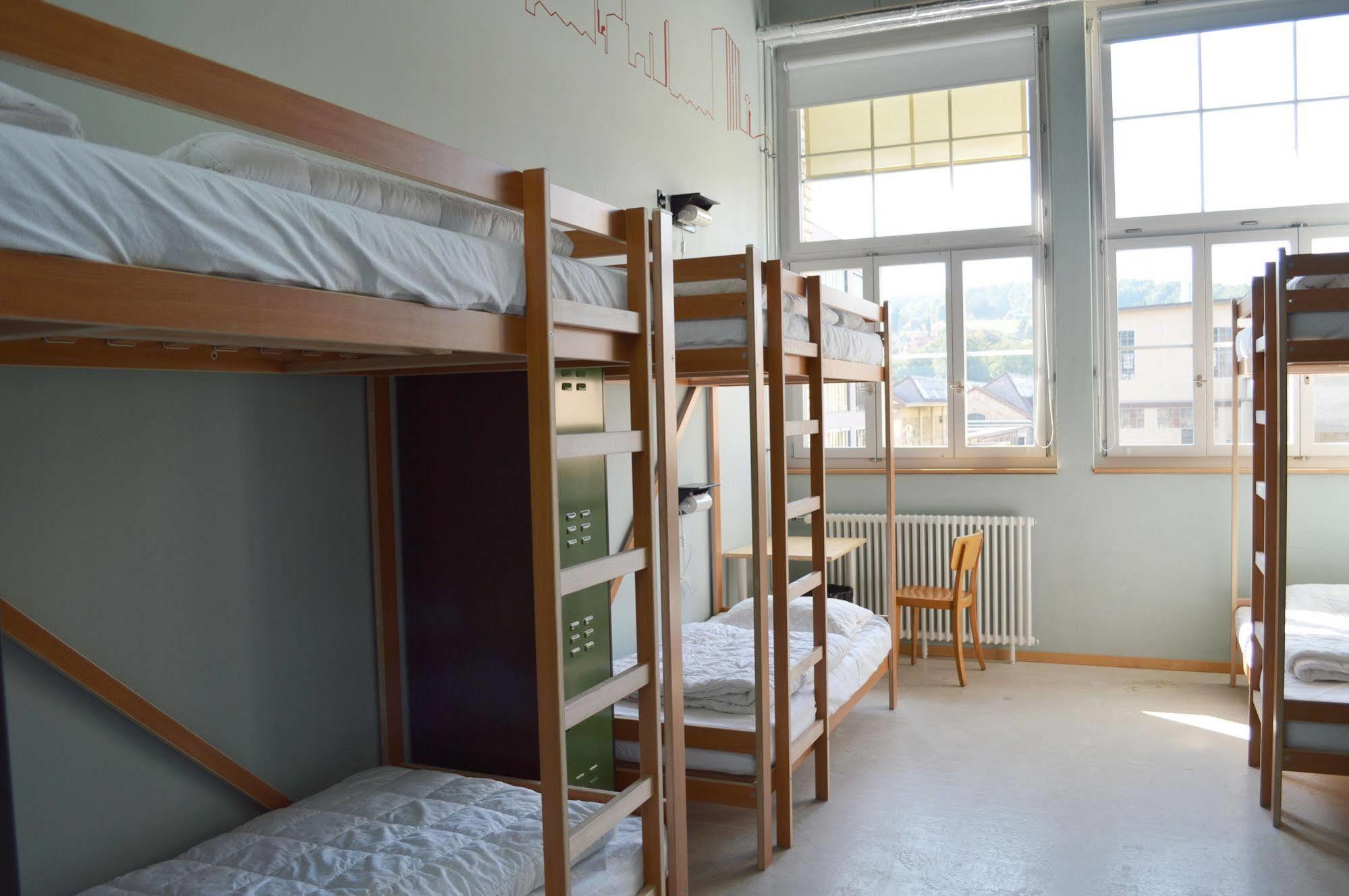 Depot 195 - Hostel Winterthur Bagian luar foto