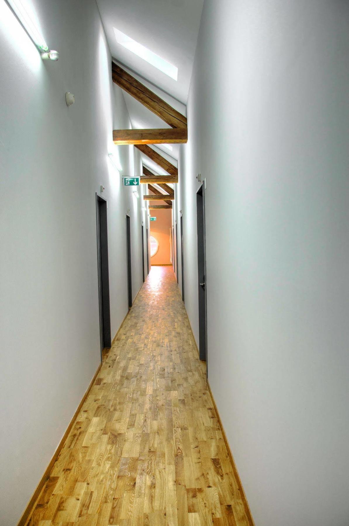 Depot 195 - Hostel Winterthur Bagian luar foto