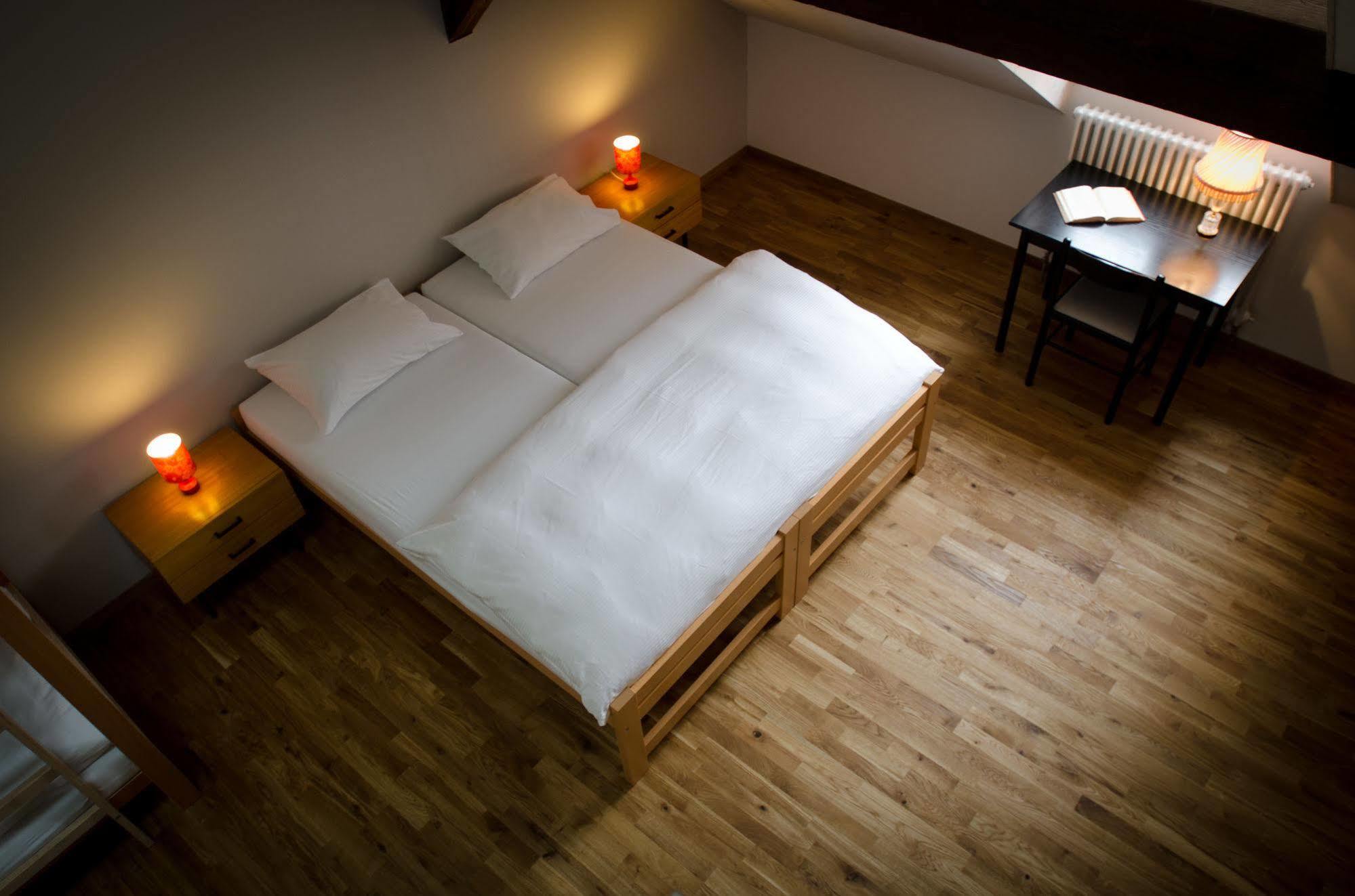 Depot 195 - Hostel Winterthur Bagian luar foto