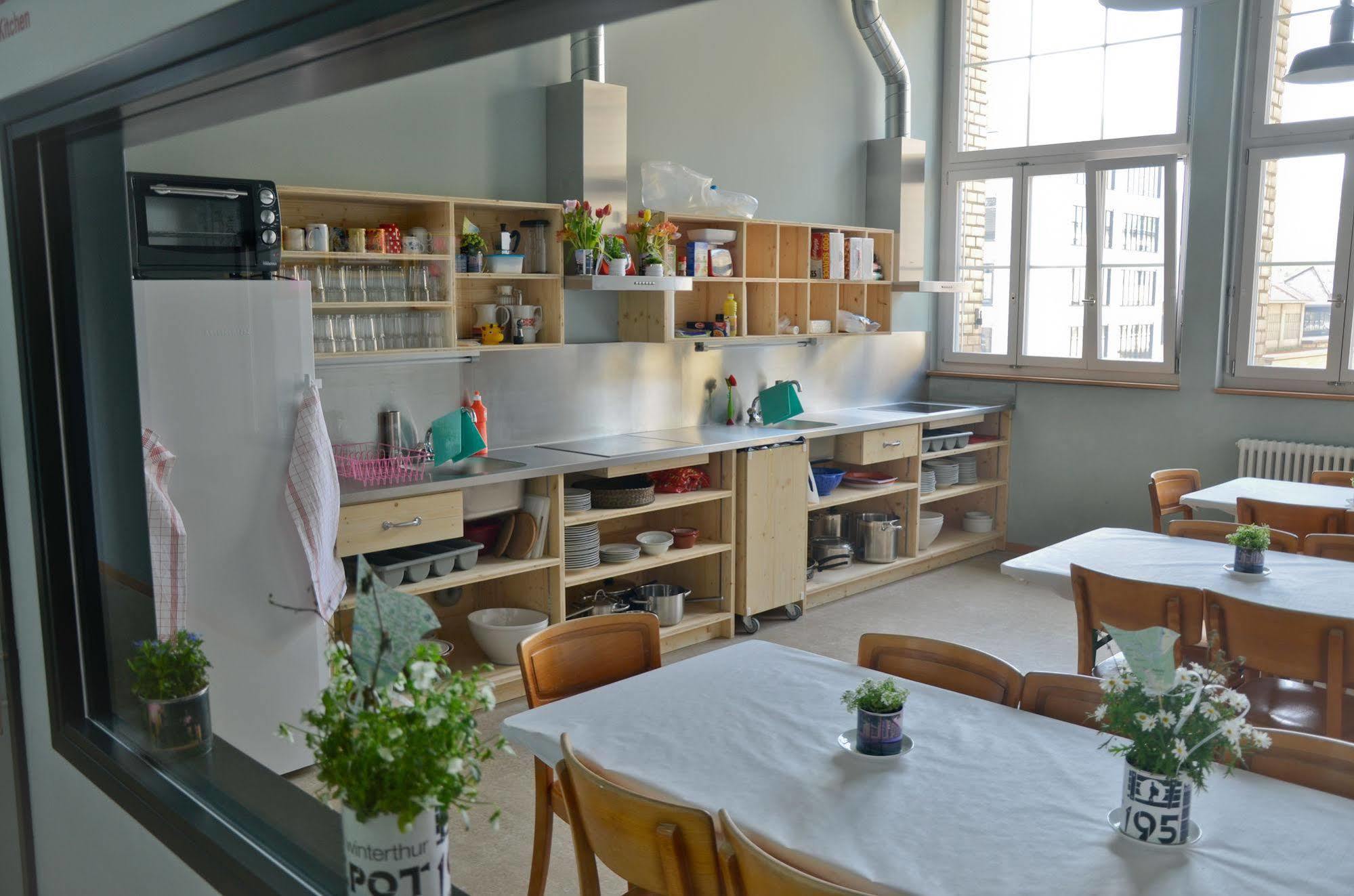 Depot 195 - Hostel Winterthur Bagian luar foto